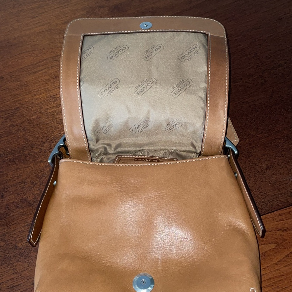 Vintage COACH Brown Leather Crossbody Bag NWT - Picture 6 of 11